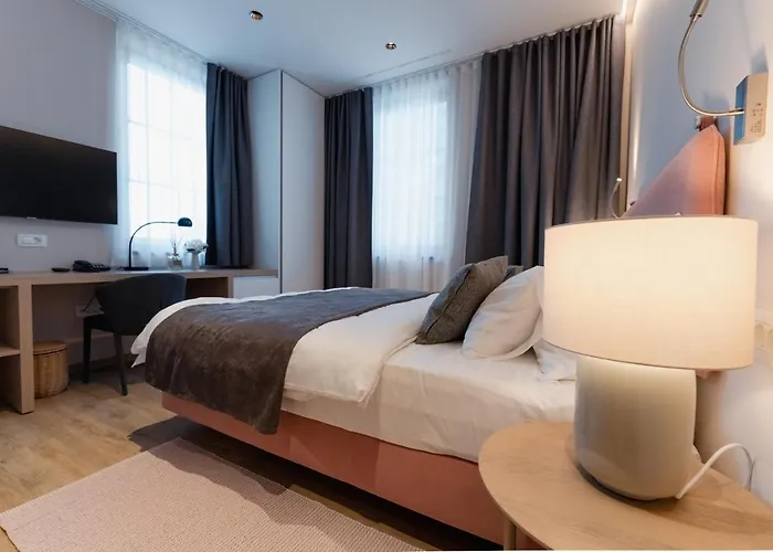 De Casa 酒店 Ribnica